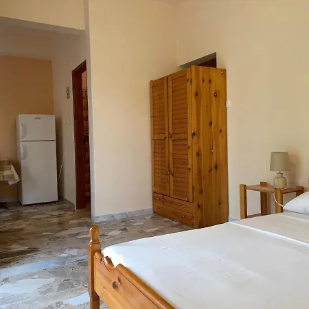 アパート Andreas スヴォロナータ