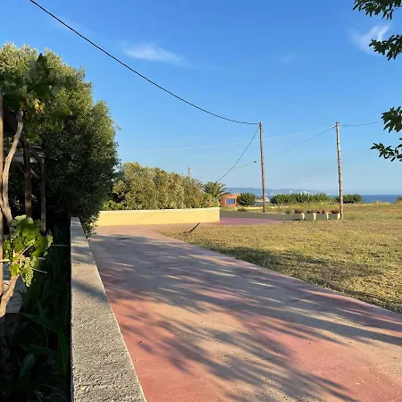 Andreas Διαμέρισμα Σβορωνάτα