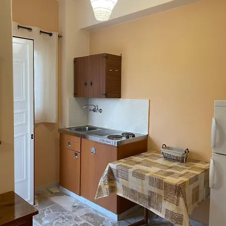 Διαμέρισμα Andreas *