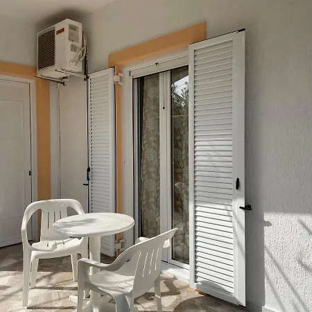 Διαμέρισμα Andreas Σβορωνάτα